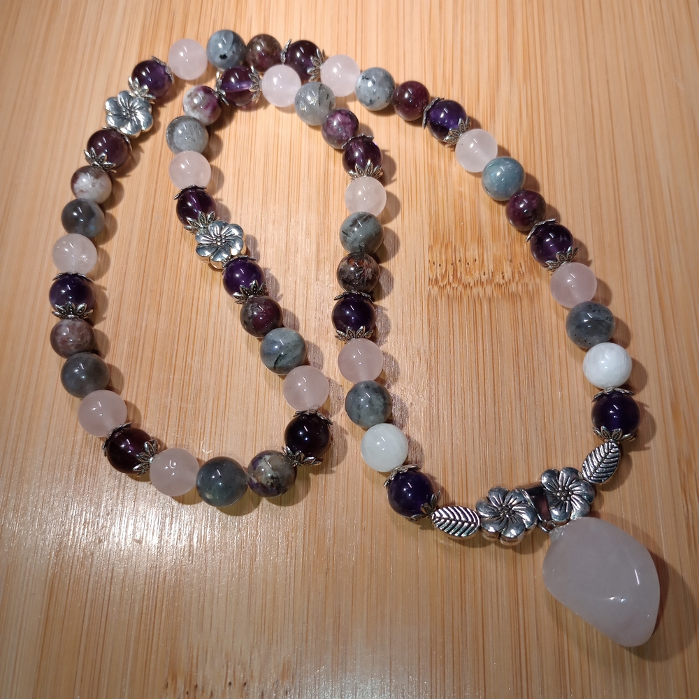 Handcrafted Genuine Crystal Beaded Necklace 21" Pullover With Rose Quartz Focal